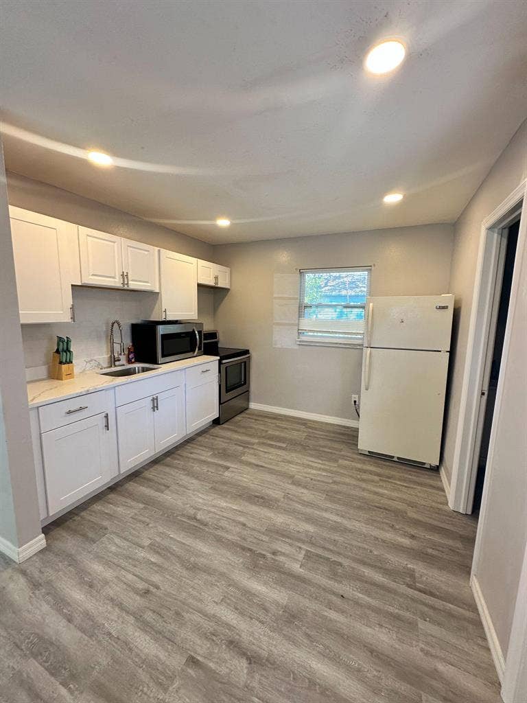 1 BR in Clearwater