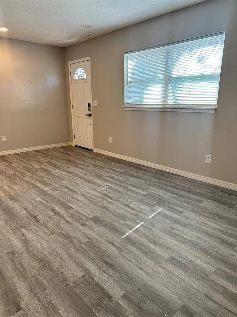 1 BR in Clearwater