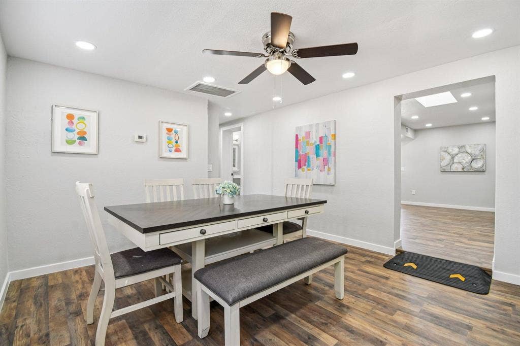 10 BR in Glendale