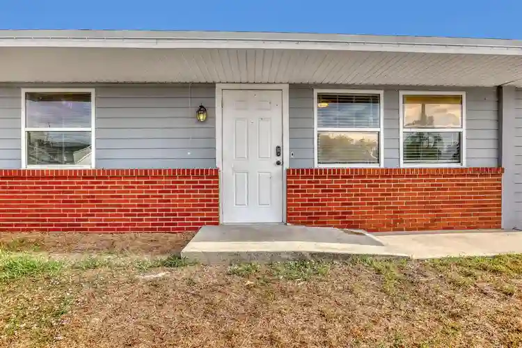 5 BR in Palm Bay