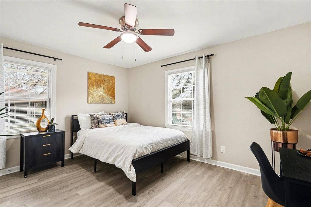 3 BR in East Point
