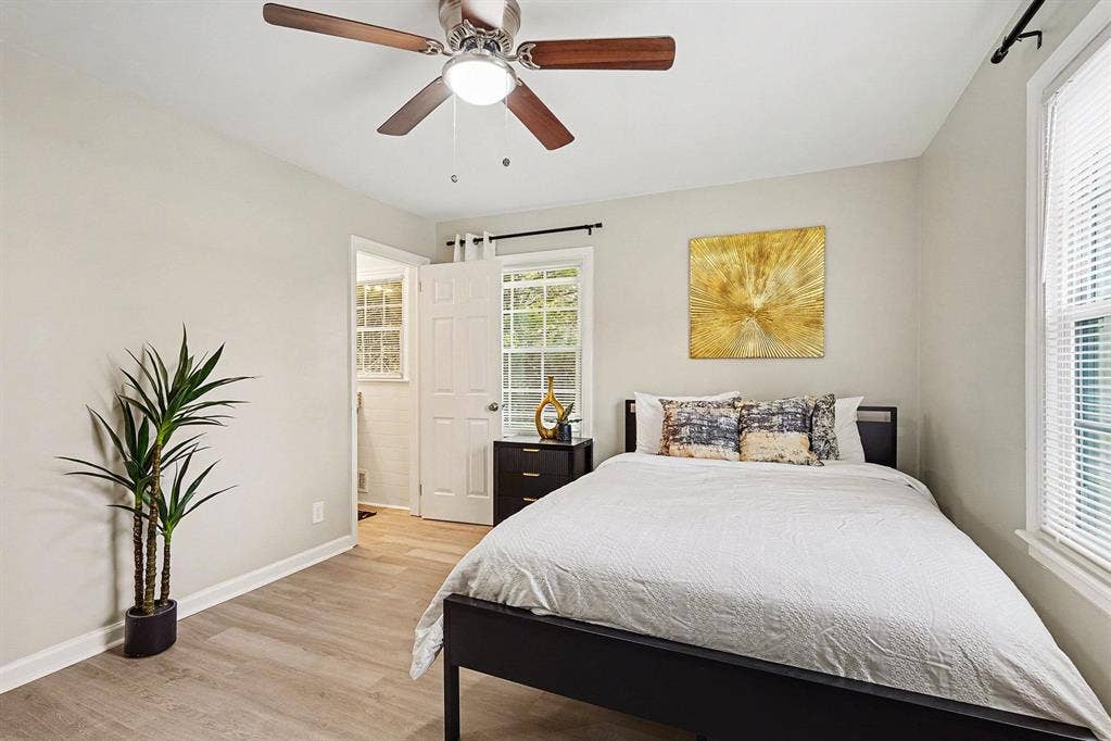 3 BR in East Point