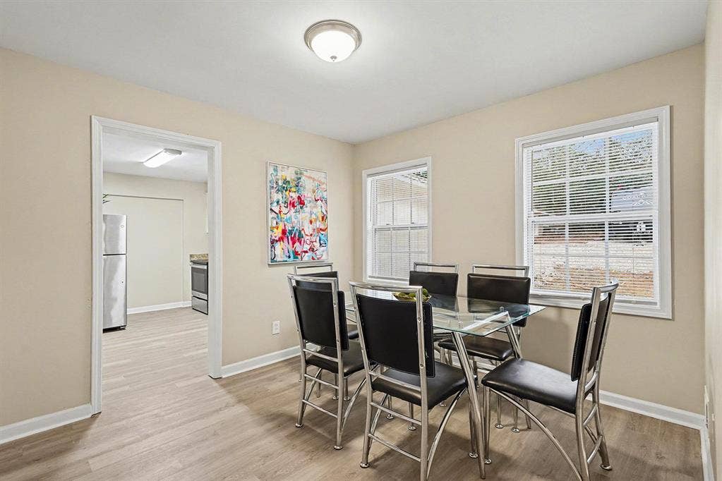 3 BR in East Point
