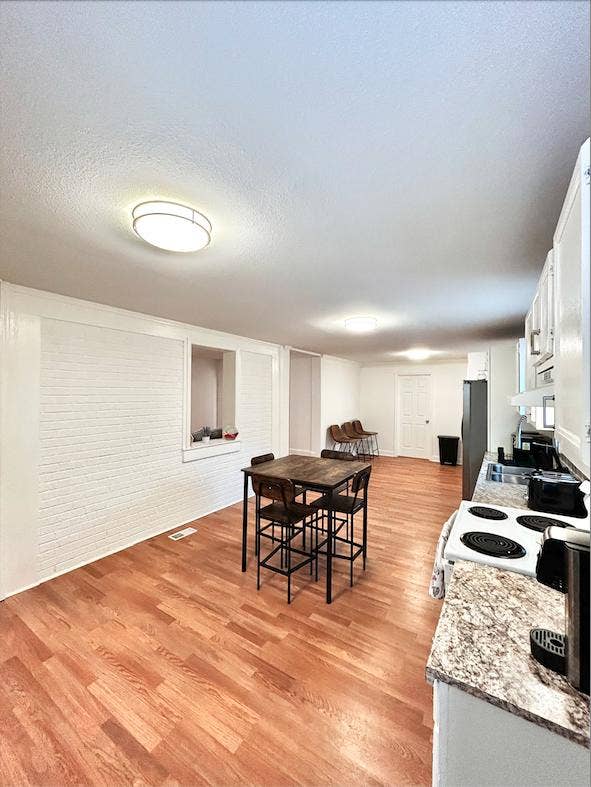 6 BR in Charlotte