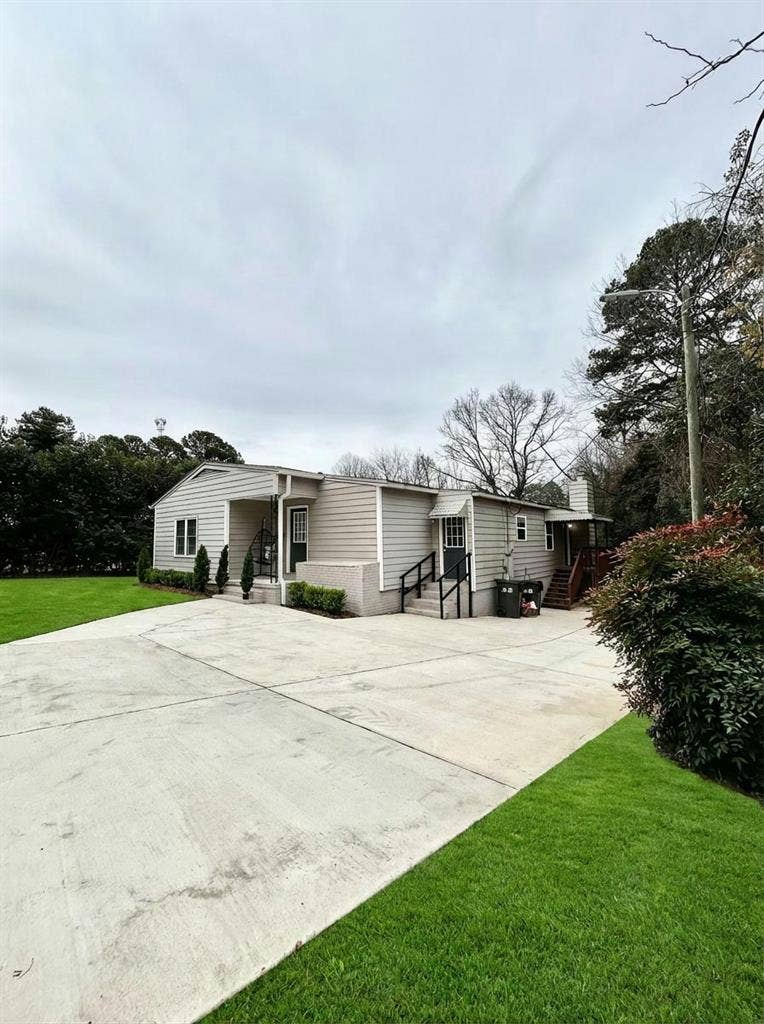 6 BR in Charlotte