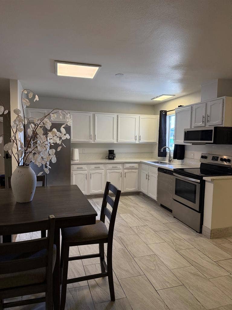 5 BR in Las Vegas