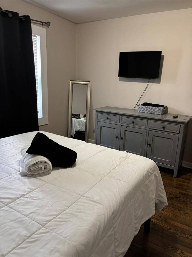 2 BR in Charlotte