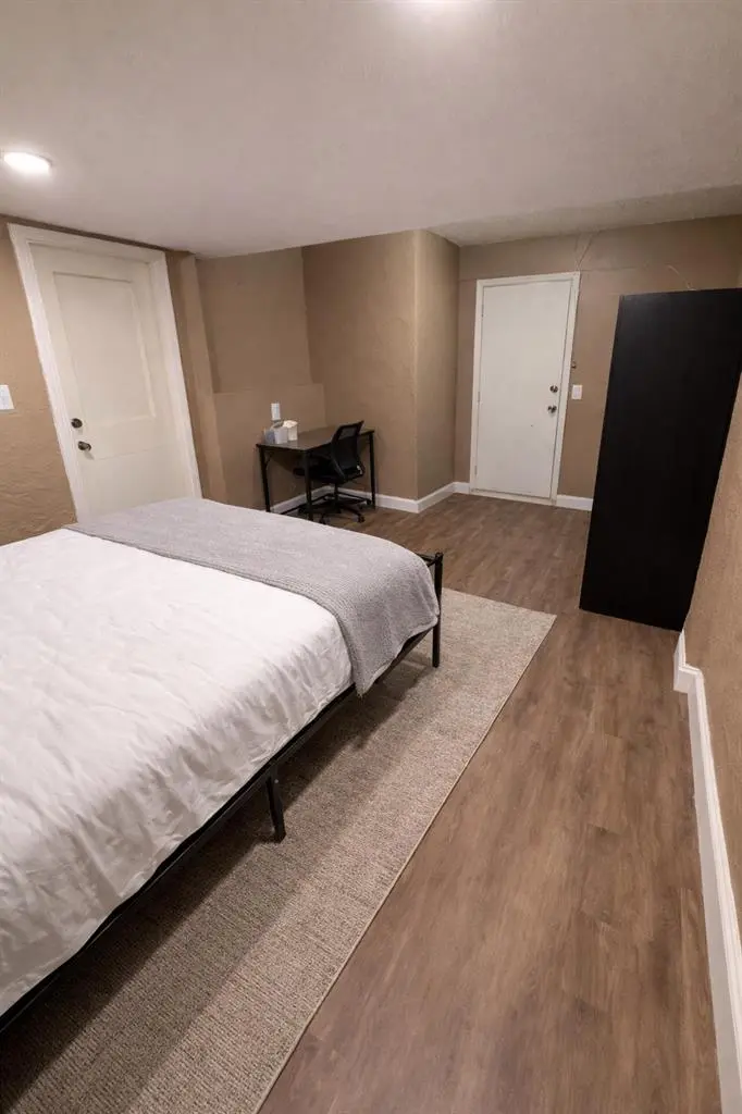 4 BR in St. Petersburg