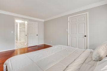 6 BR in Marietta