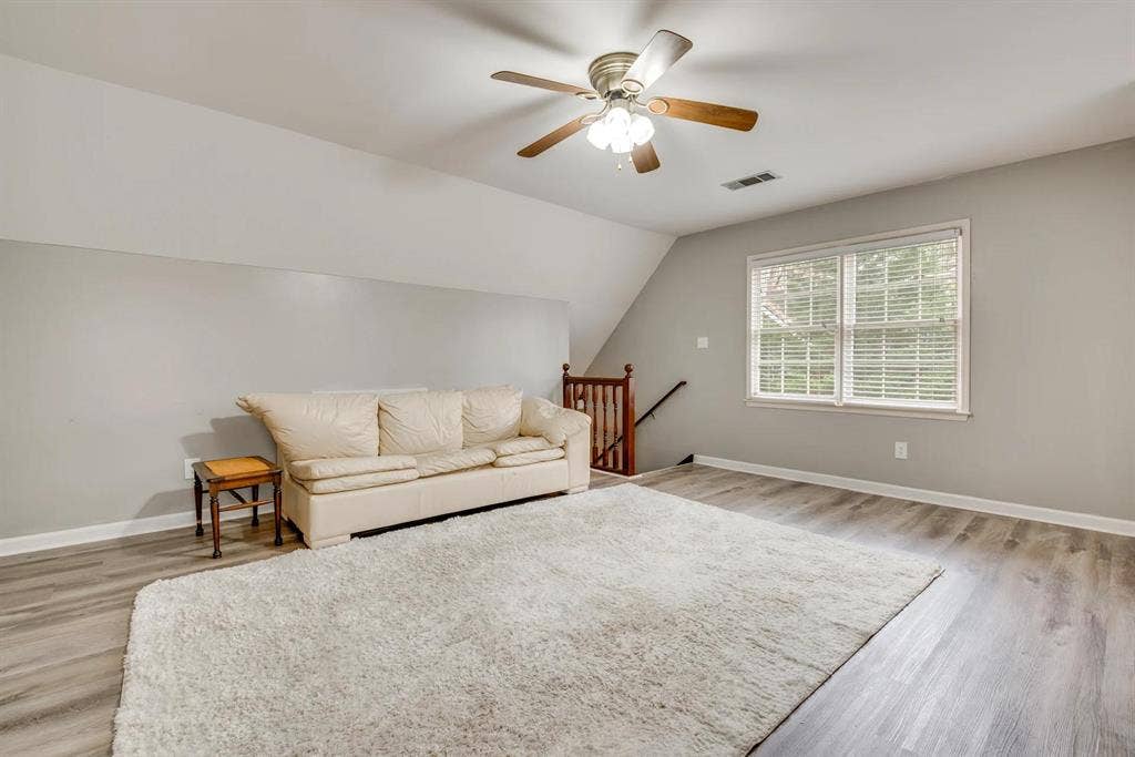 6 BR in Marietta