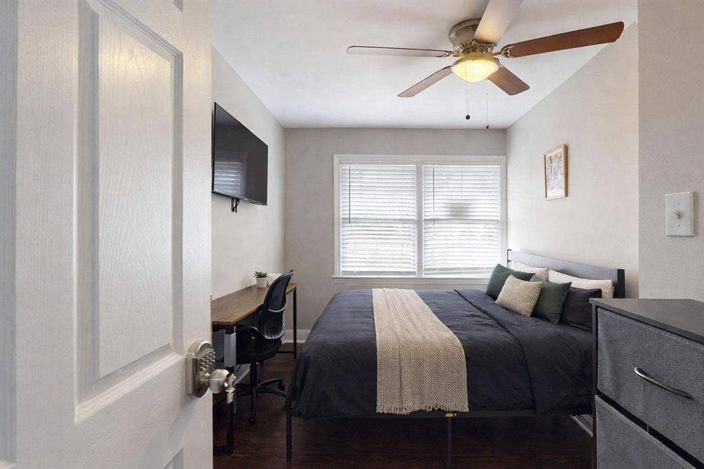 7 BR in Decatur