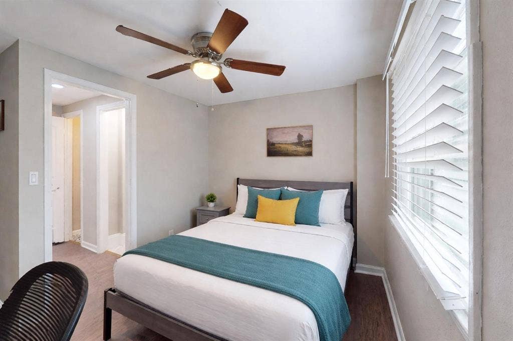 7 BR in Decatur