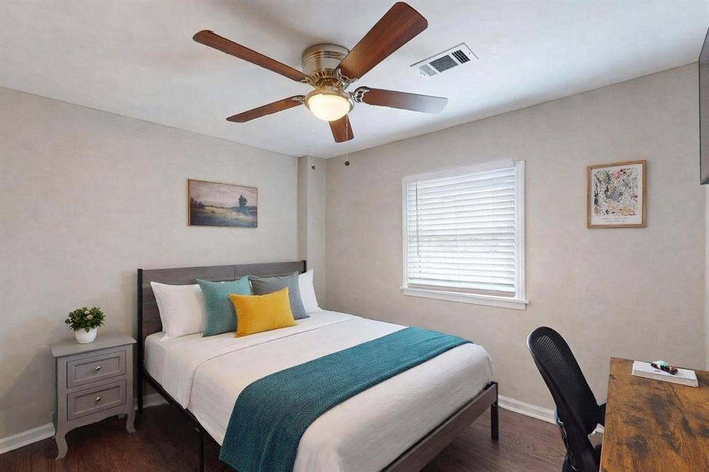 7 BR in Decatur