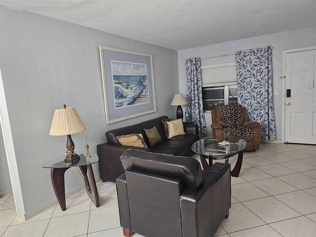 1 BR in St. Petersburg