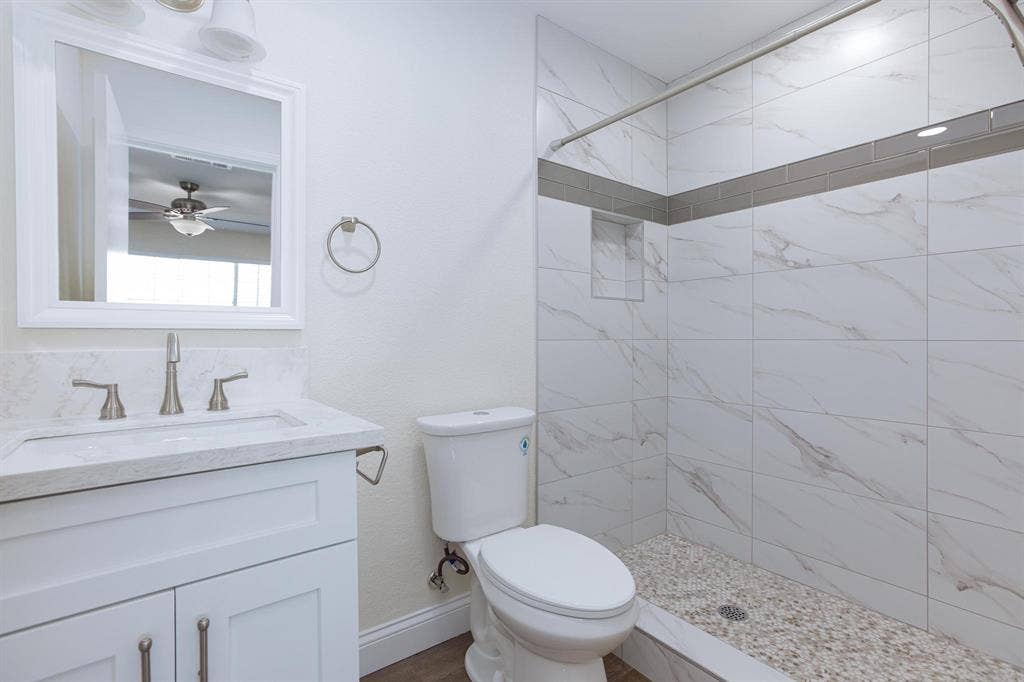 5 BR in Las Vegas
