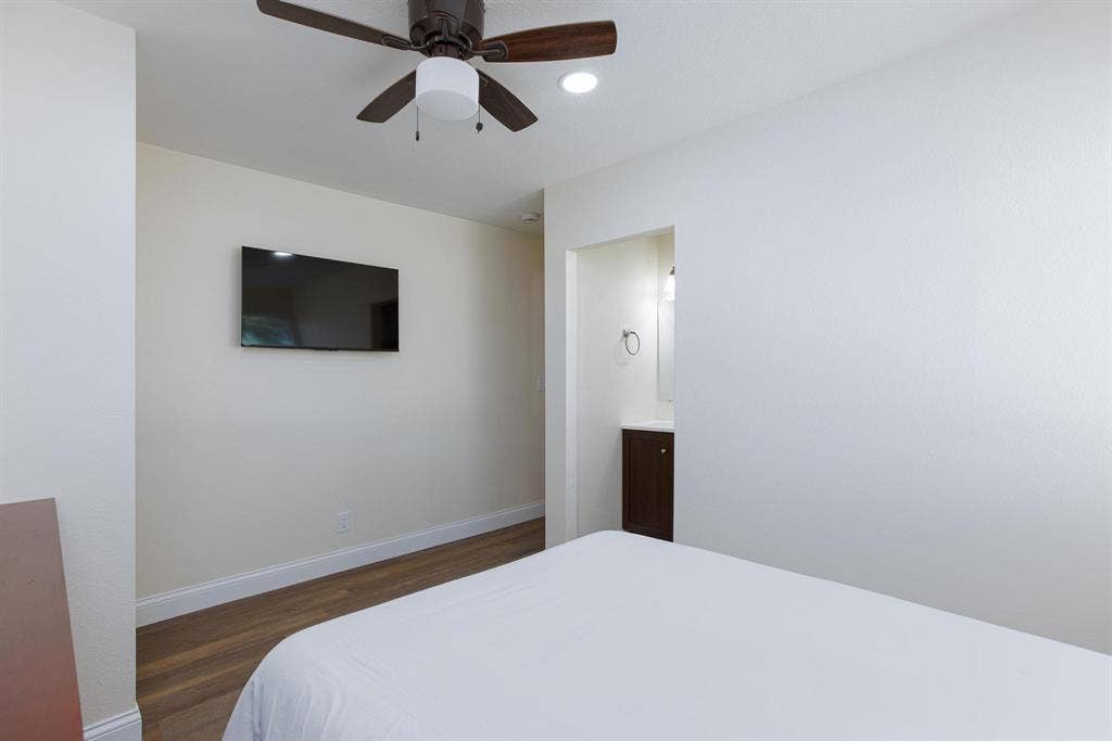 5 BR in Las Vegas