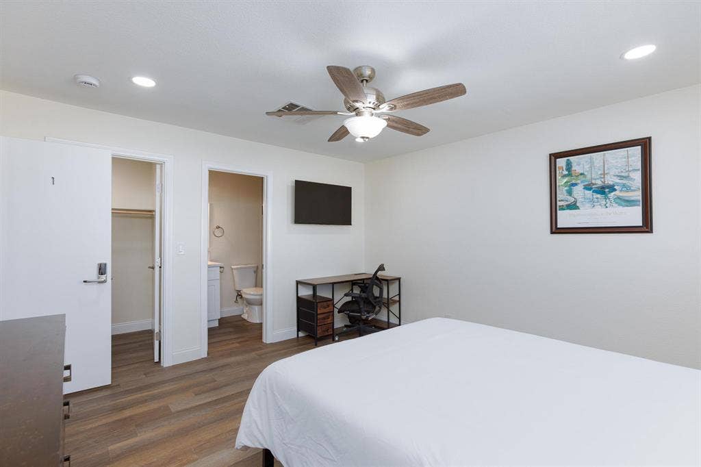 5 BR in Las Vegas