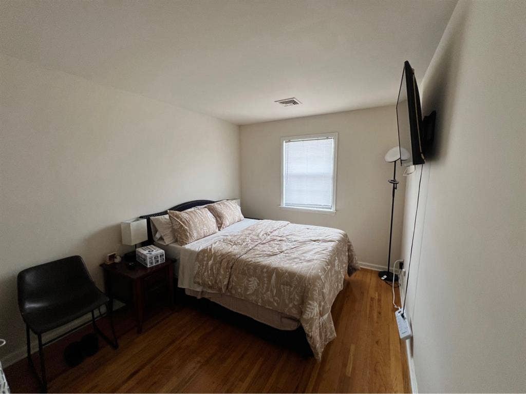 *No Broker fees 4b3bt Single Family