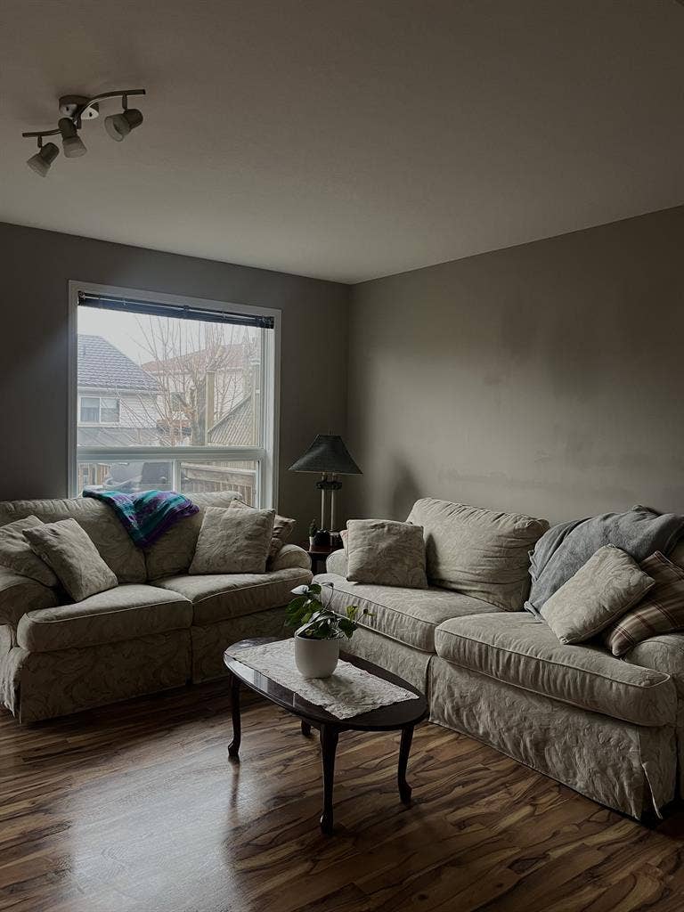Two rooms available May-April 2027