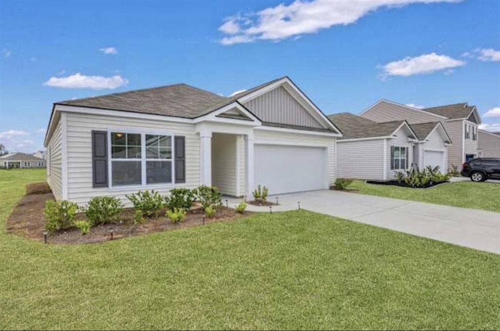 New house, 2 rooms for rent.