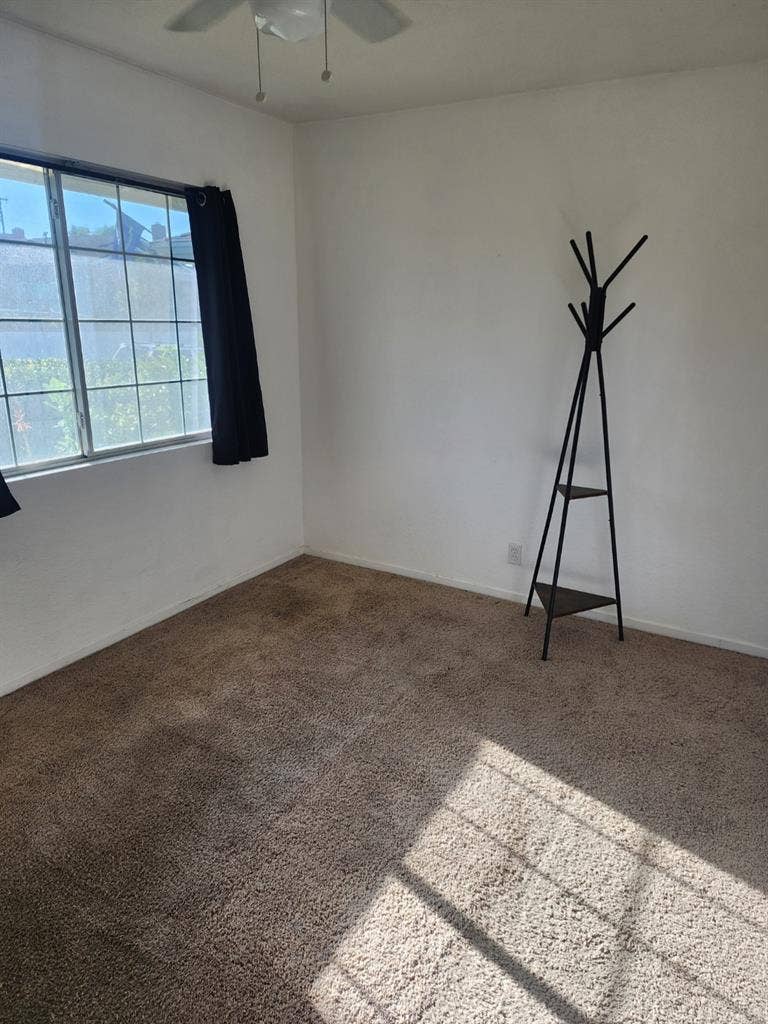 Private bedroom in Yorba Linda
