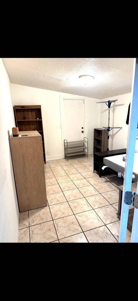 Room for rent