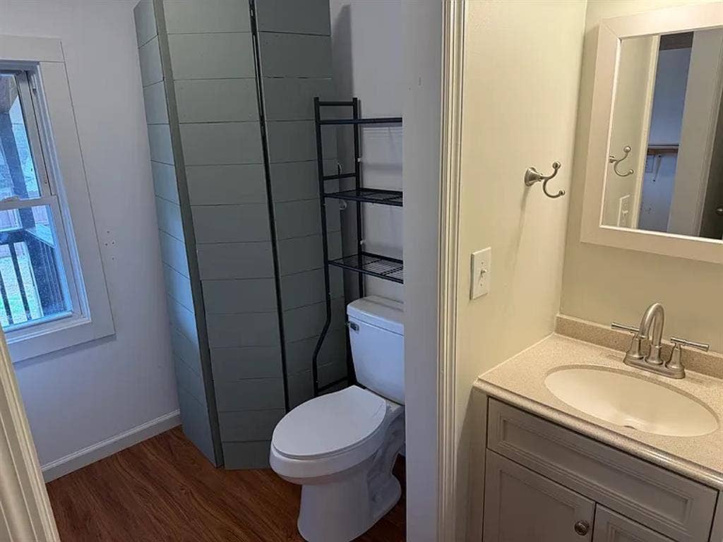 Quiet Neighborhood, 3-bed house