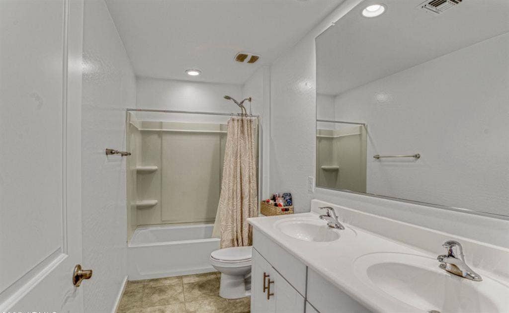 Rooms for rent 850$