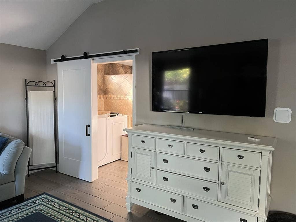 Beautiful master bedroom suite