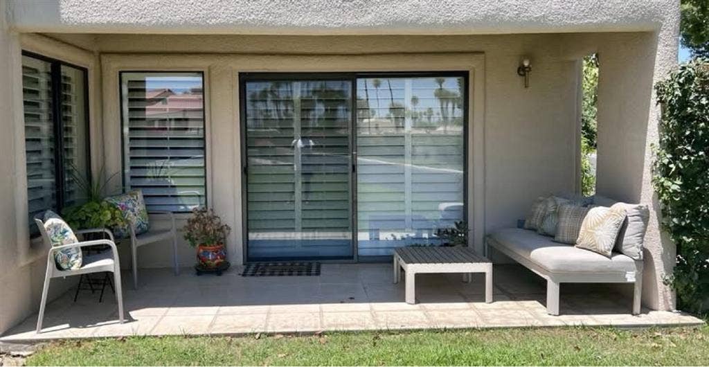 Looking for Roommate