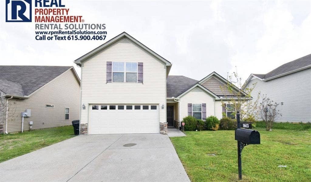 Looking for a sub leaser