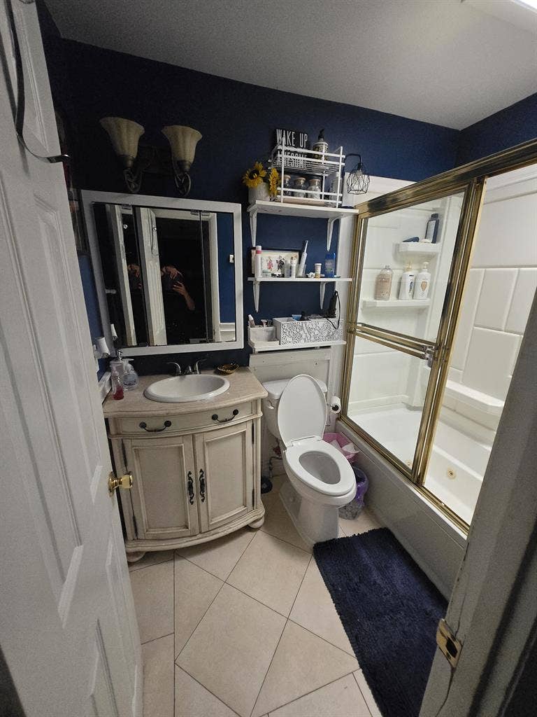 Fully Furnished private bedroom