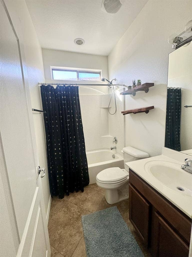 Private Room + Bath | Clean Home