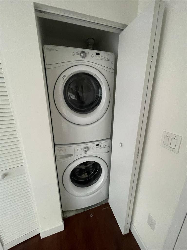 Nice private Room in Downtown