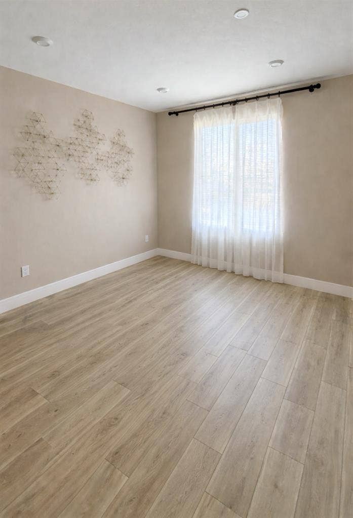 Private Room -Clean Home,Manteca
