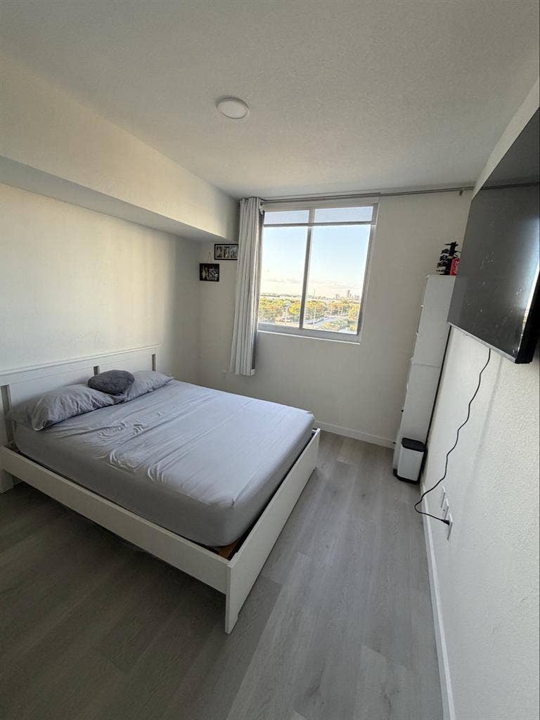 Rento habitación en Doral