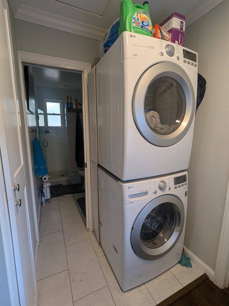 Perfect location, huge room!