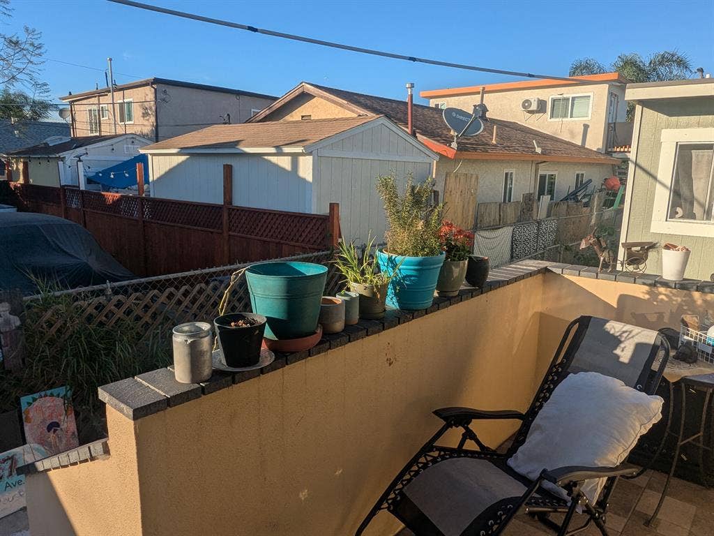 Perfect location, huge room!