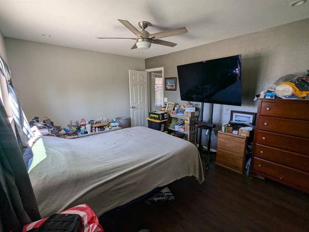 Perfect location, huge room!