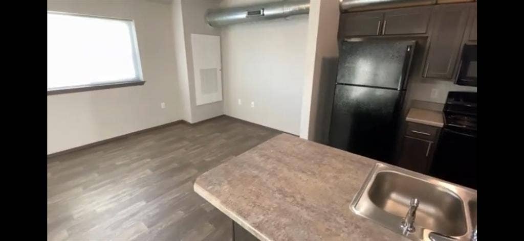 Townhouse Flat Sublease