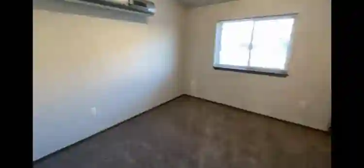 Townhouse Flat Sublease