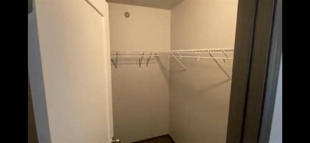 Townhouse Flat Sublease