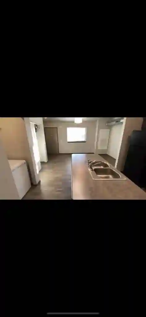 Townhouse Flat Sublease
