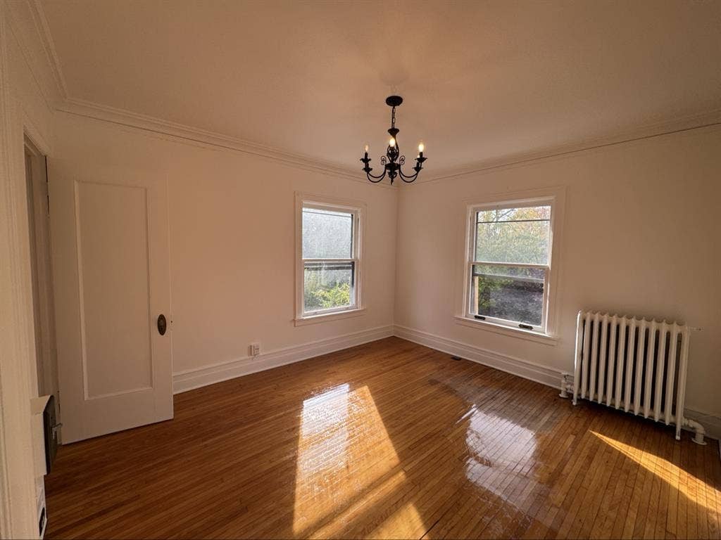 Room in Elgin Historic Districtt