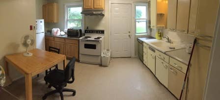 Rooms in downtown Newark, DE. UDEL