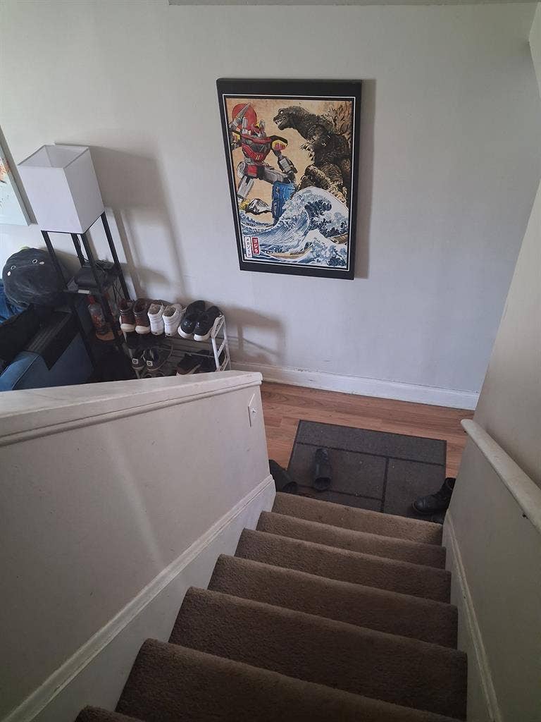 Furnished Room on W 3rd Ave