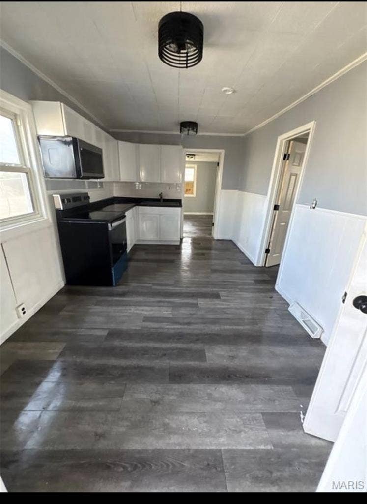 2 bedroom 1 bath house in Saint Ann