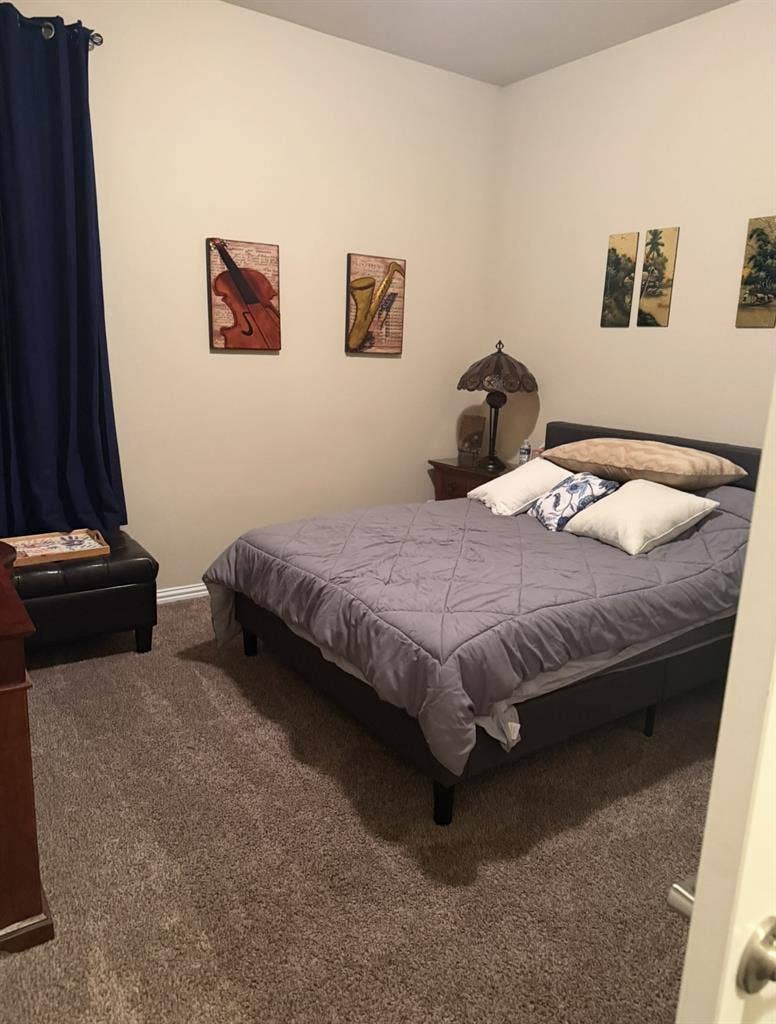 Furnished Room inGreat Neighborhood