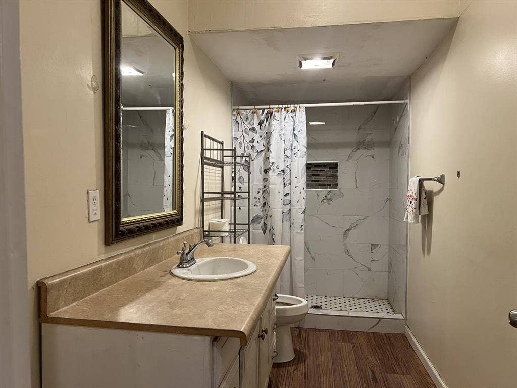 BARNDOMINIUM EFFICIENCY FOR RENT