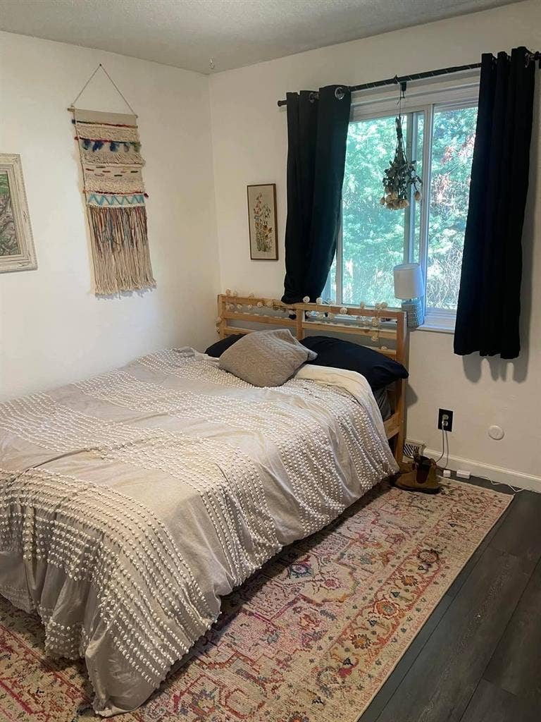 Bedroom for rent in Westy $1000/mo